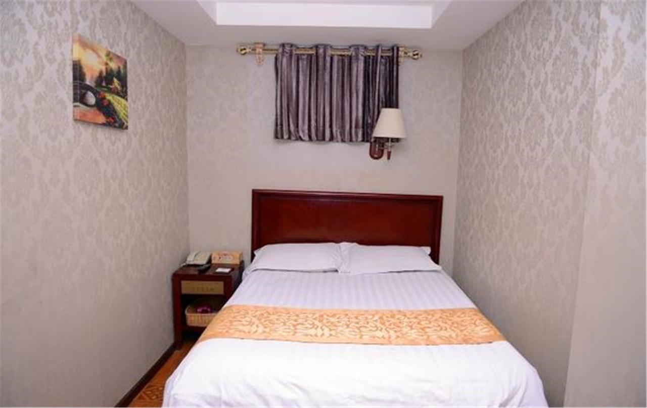Greentree Inn Heilongjiang Harbin Zhongyang Street Business Hotel Exteriér fotografie